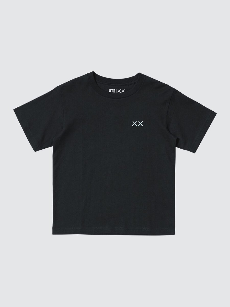 UT「KAWS UNIVERSE Tシャツ（KIDS）」￥990
