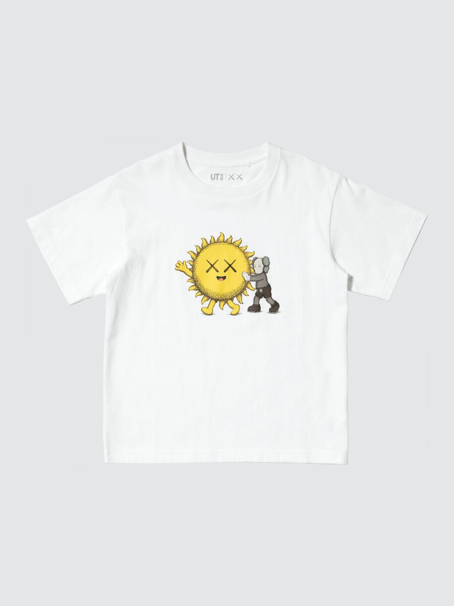 UT「KAWS UNIVERSE Tシャツ（KIDS）」￥990