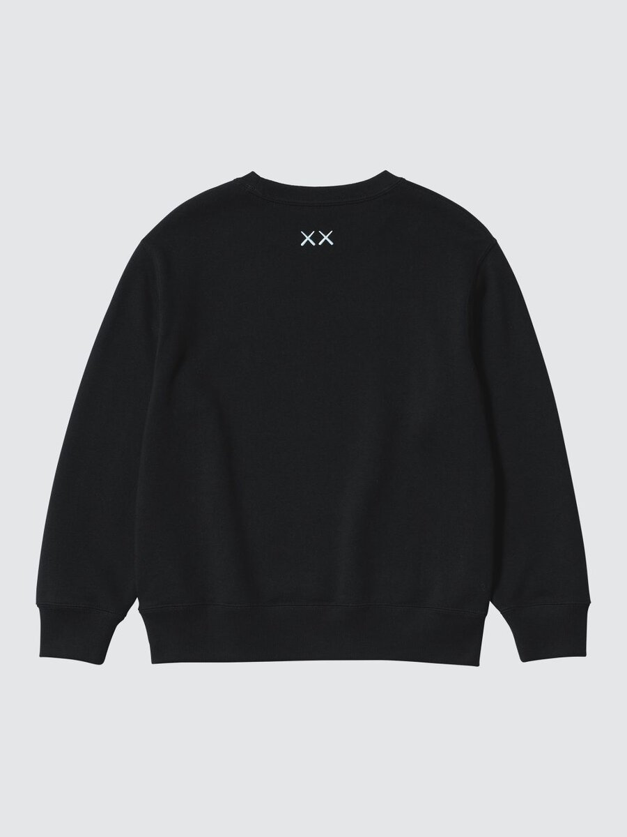 UT「KAWS UNIVERSE スウェットシャツ（KIDS）」￥1,990