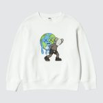 UT「KAWS UNIVERSE Tシャツ（KIDS）」￥990