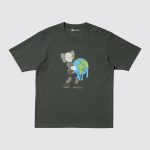 UT「KAWS UNIVERSE Tシャツ（MEN'S）」￥1,990