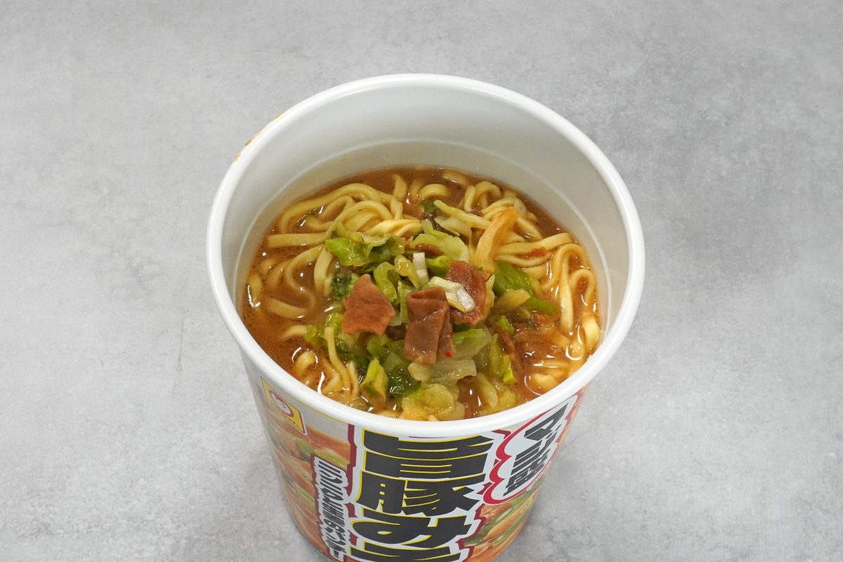東洋水産 マルちゃん マジ盛 旨豚みそ