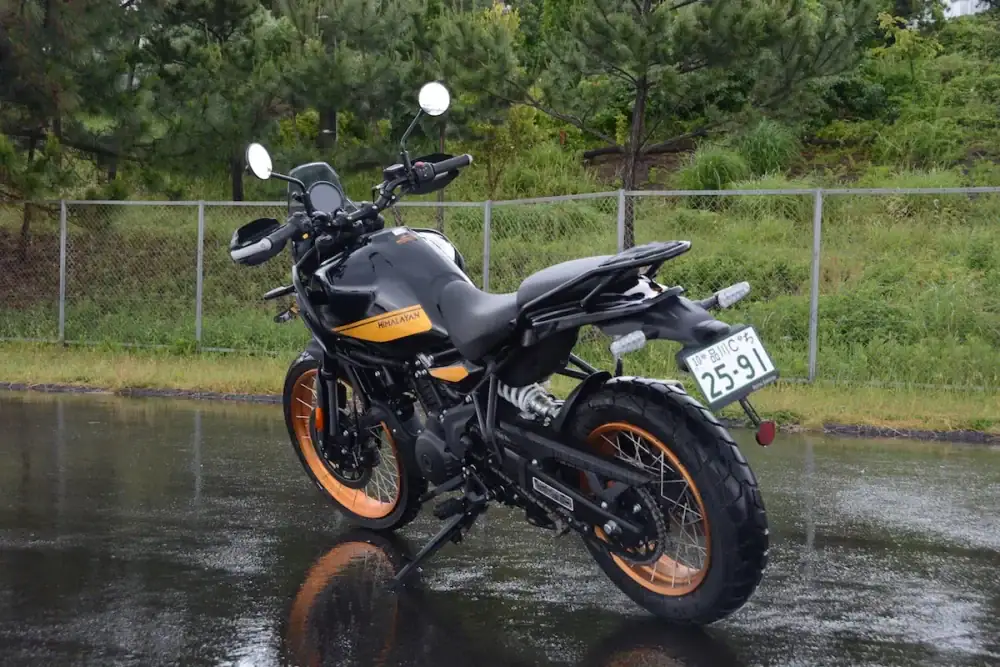 第1位:【ロイヤルエンフィールド&モルビデリ】本格旅マシンと250cc正統派Vツイン