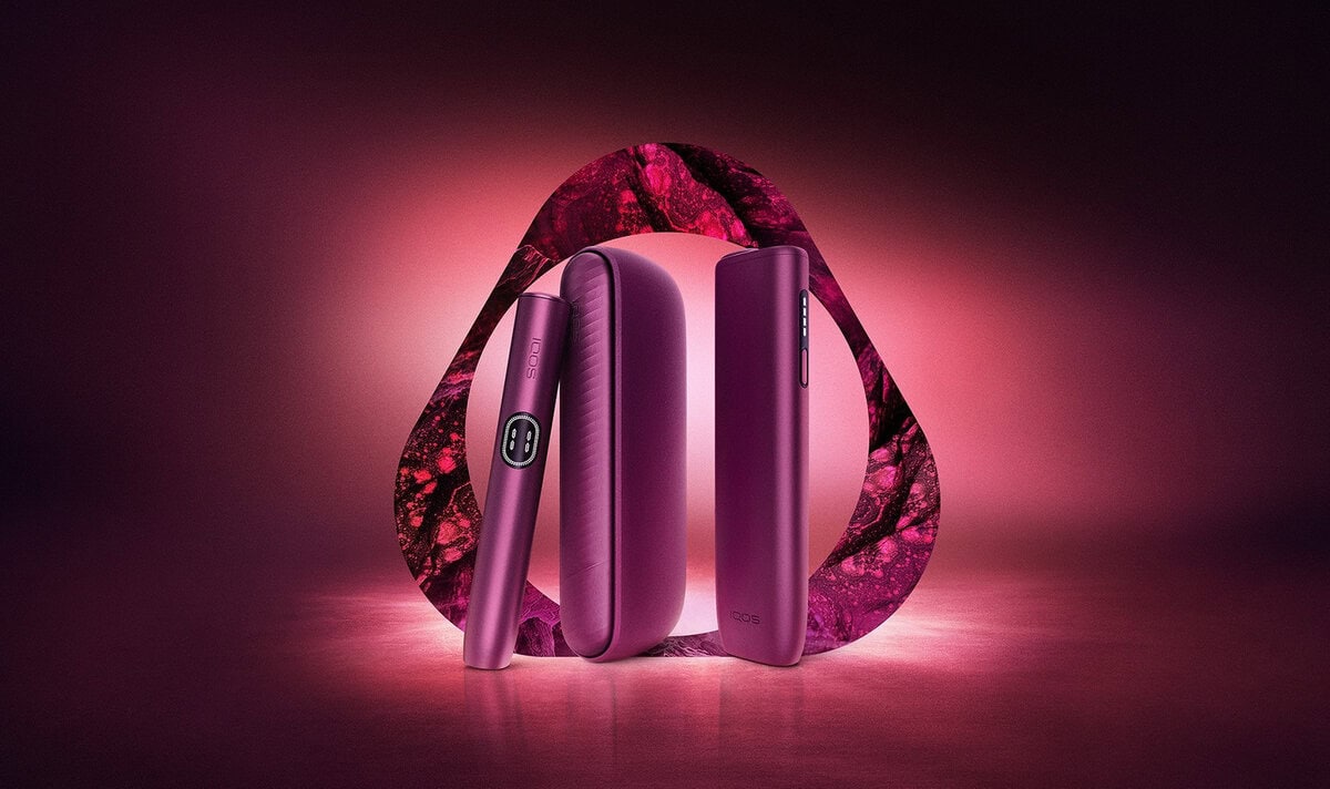 大人が選ぶべき深紅のアイコス】IQOS ILUMA iの新色「ボールドルビー