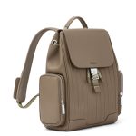 リモワ「フラップバックパックスモール」￥305,800／H36×W30.5×D13㎝