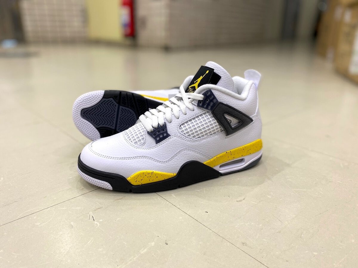JORDAN BRAND AIR JORDAN 4 RETRO "RARE AIR" "TOUR YELLOW" "MICHAEL JORDAN"