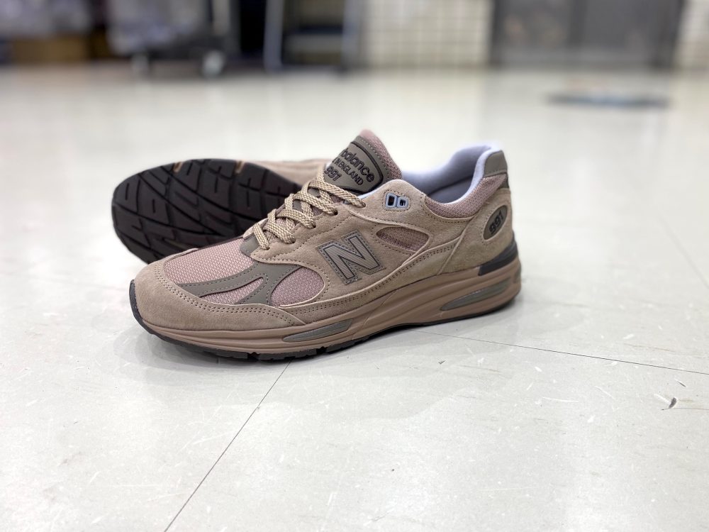 New Balance U991 V2 