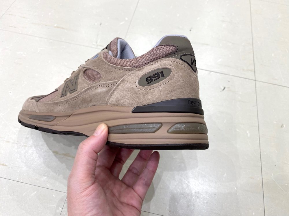 New Balance U991 V2 