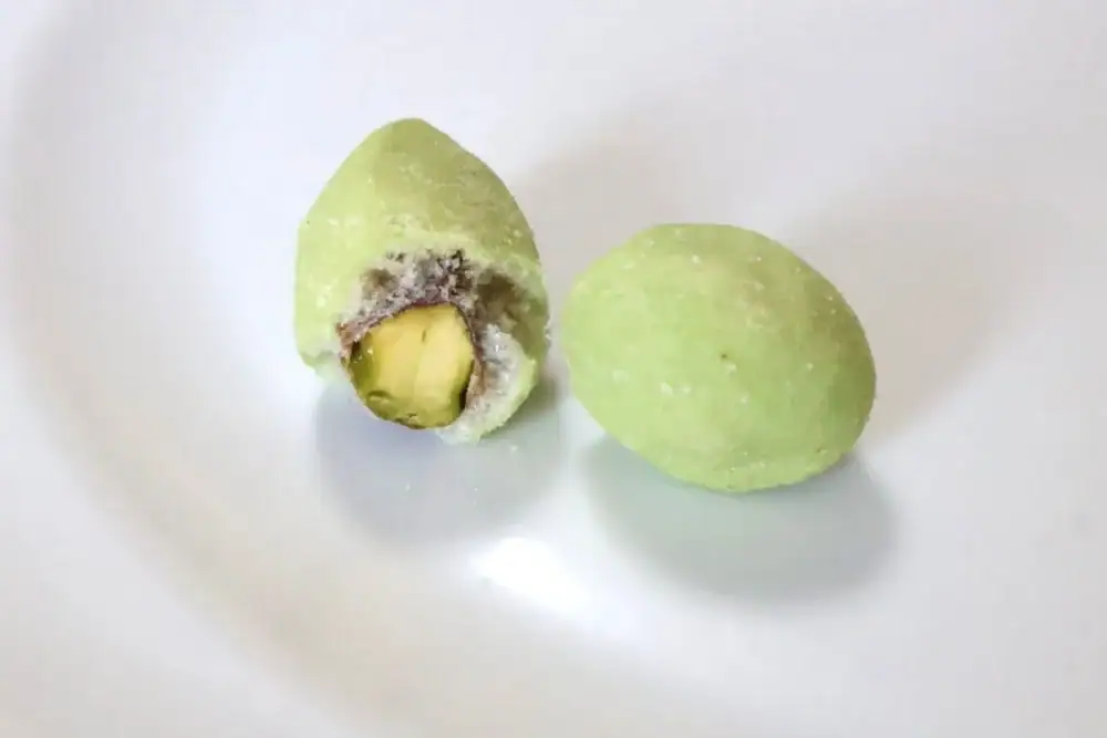 第3位 【ドンキの隠れ名品】1400円でも買い！“大容量”ピスタチオスナックを実食レポ。「殻なし＆甘くない」がクセになる！