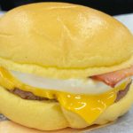 バター香るもっちり生地のバンズ