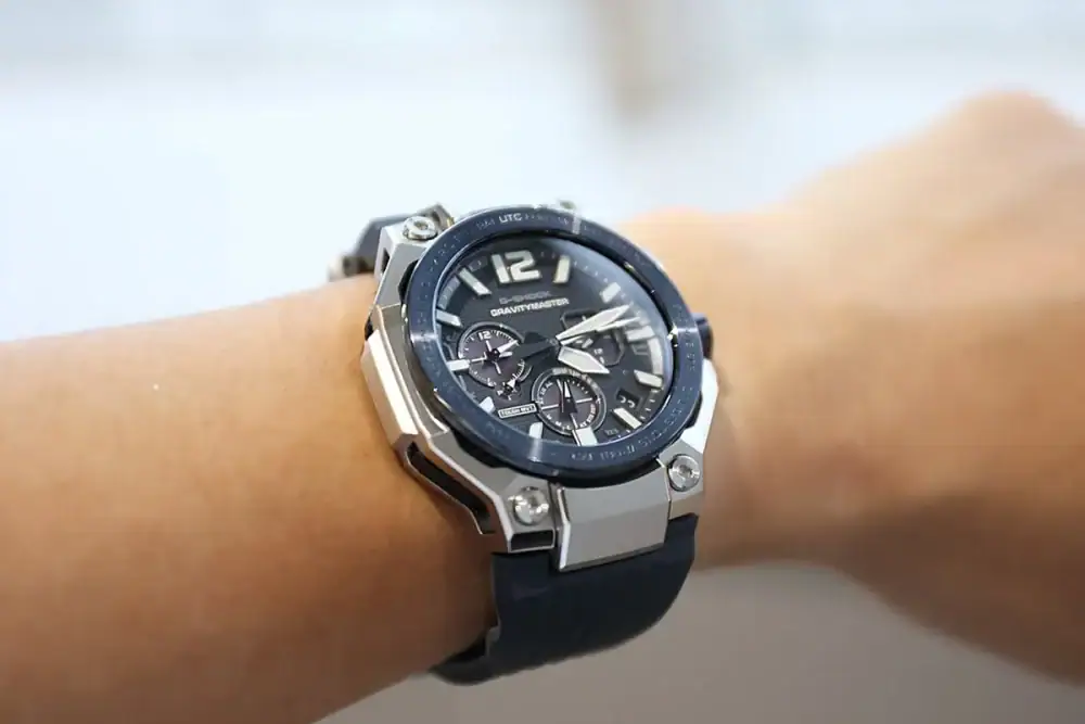 第2位:【G-SHOCK】18年ぶりの大幅進化!磁気と衝撃を無効化する空の最強時計