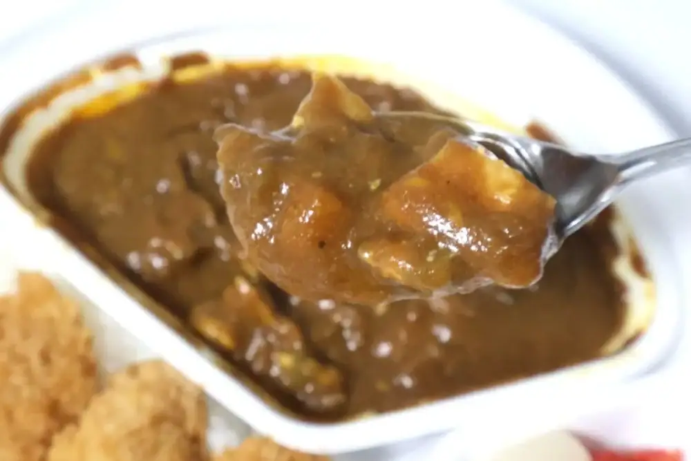 第2位 【角上魚類】海鮮天ぷらうどん、カレーを実食！「魚屋のこれウマいに決まってる」絶対買うべき夏の新惣菜