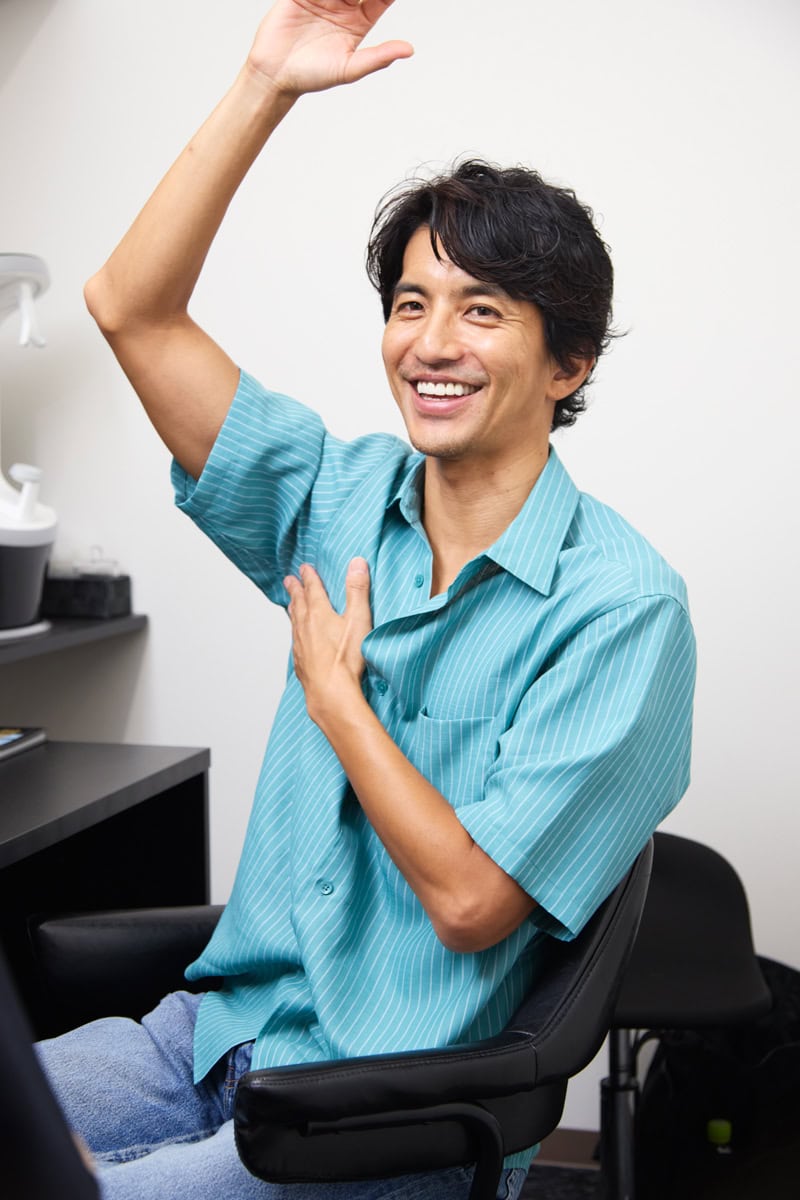 夏は脇汗が気になって着る服も選びますよね