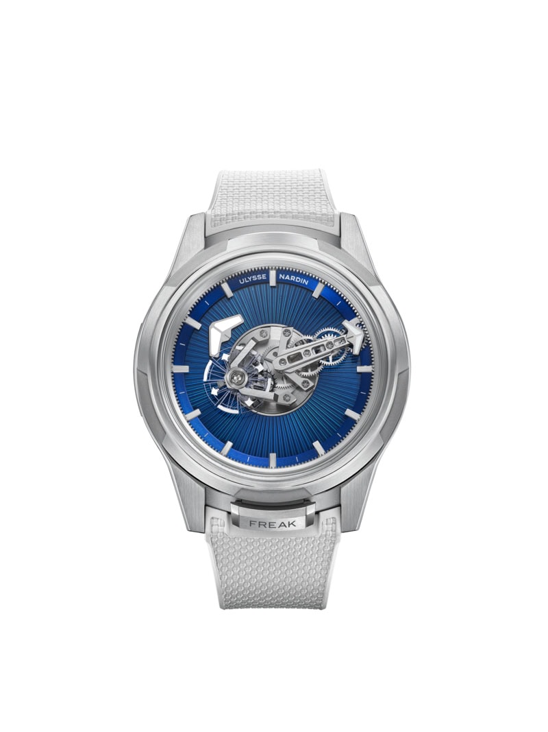ユリス・ナルダン「フリーク ONE ブルーエナメル」￥14,289,000／自動巻き／44㎜径／30m防水／90時間パワーリザーブ／世界限定99本