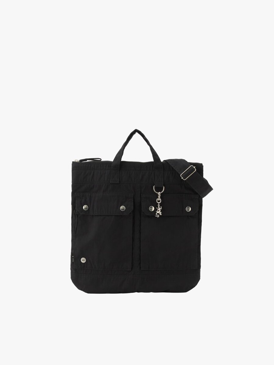 アニエスベー× POTR「2WAY HELMET BAG」￥61,600／H42×W39㎝