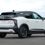 アメフトのヘルメットやプロテクターをモチーフにした外観はVWやボルボに負けないリッパ感