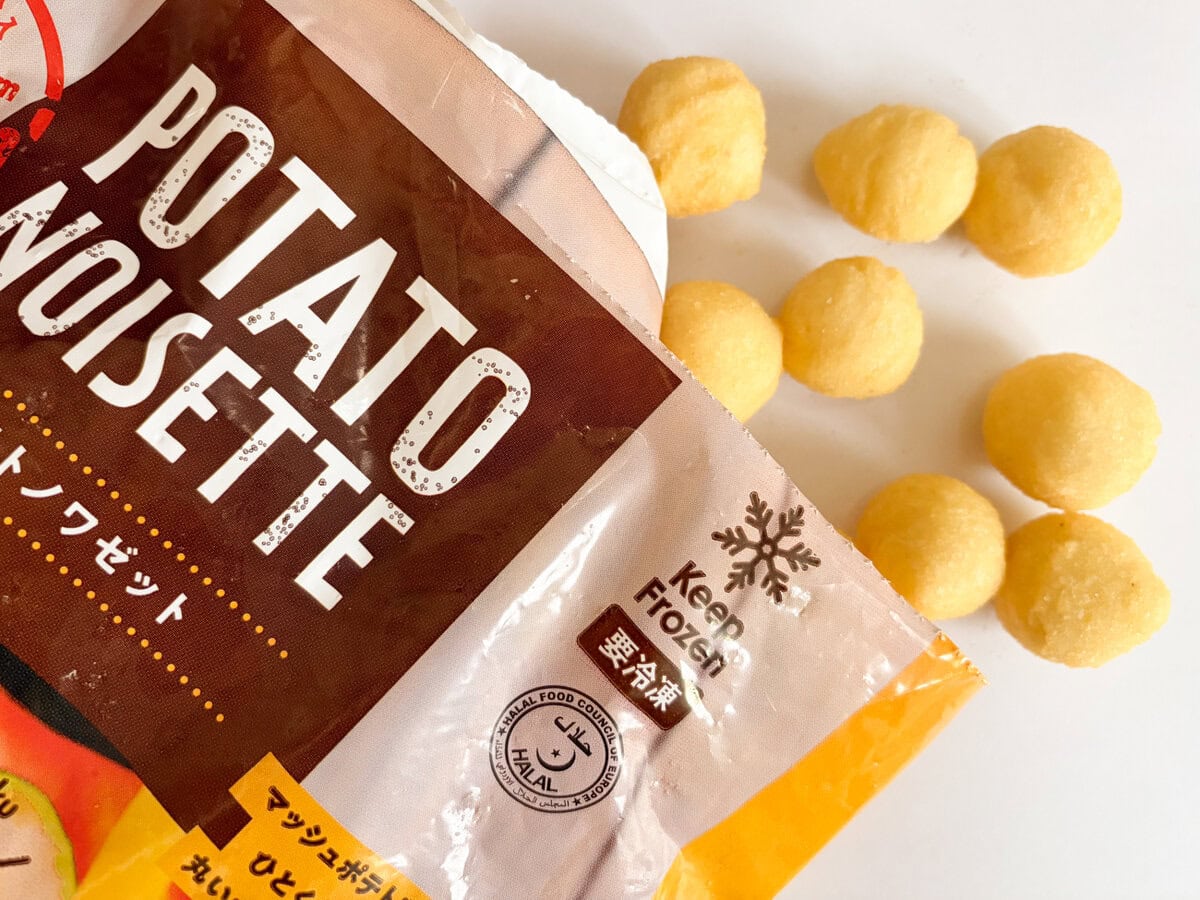 マックフライポテトMサイズ約135gで330円に対し、「ポテトノワゼット」は135g 換算で72.38円