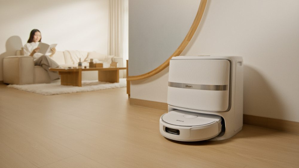 【自動お手入れドック付き！】シャークの最新ロボット掃除機は吸引・水拭き・お手入れまですべてを自動化した超多機能モデル