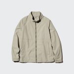 ユニクロ「MEN ウィンドプルーフスタンドブルゾン」¥5,990