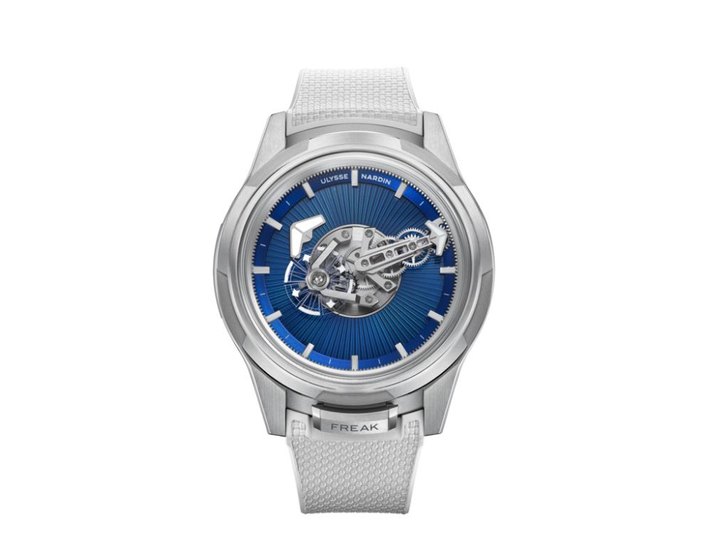 ユリス・ナルダン「フリーク ONE ブルーエナメル」¥14,289,000/自動巻き/44㎜径/30m防水/90時間パワーリザーブ/世界限定99本