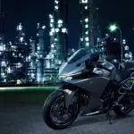 【第2位】ホンダ「CBR400R FOUR E-Clutch」｜直4×クラッチ不要の次世代スポーツ機