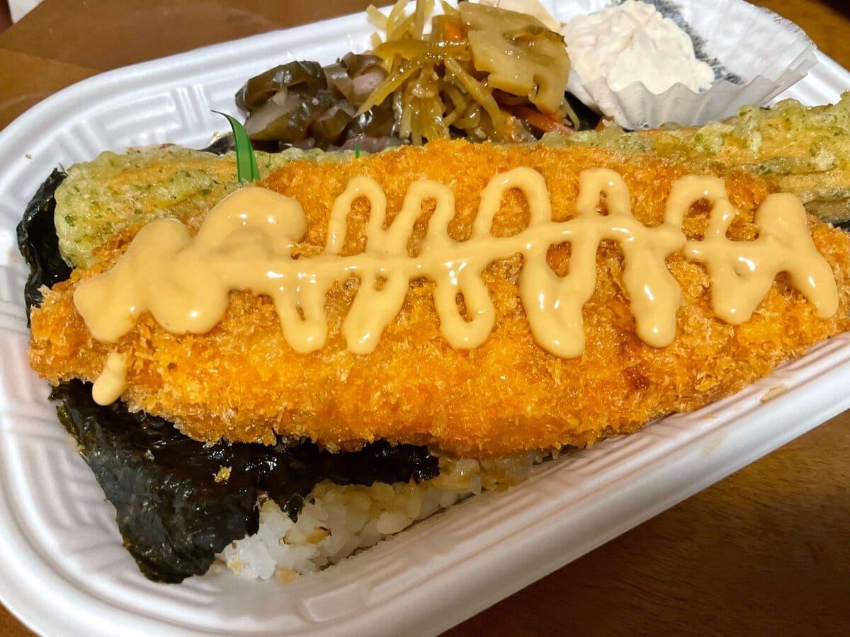 ほっかほっか亭、大きさがいい白身魚のフライ