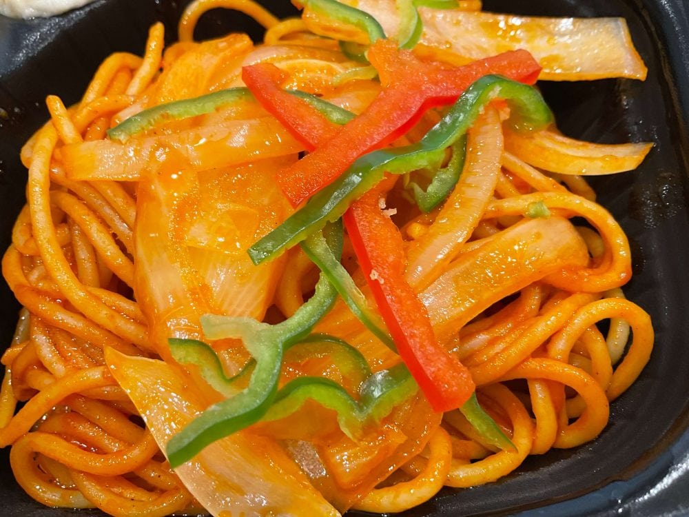 ほっかほっか亭、麺のコシが絶妙でおいしいナポリタン