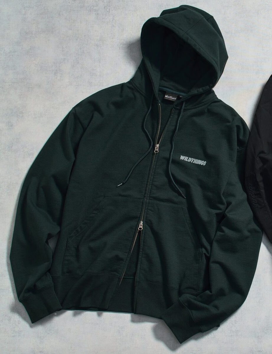 ワイルドシングス
トレーニングスウェットパーカ
¥18,700
