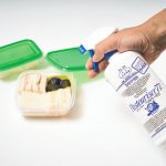 お弁当にシュッ！