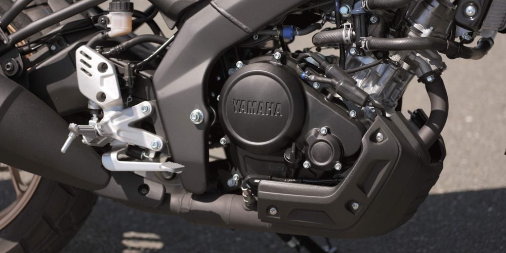 155ccの水冷・SOHC・4バルブ・FIの新エンジンを搭載