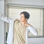 襟元スッキリで透けにくく毎日着たい「Vネックインナーシャツ」