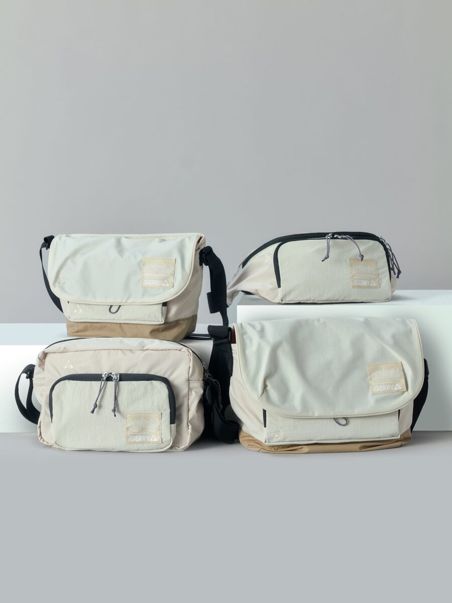 マンハッタンポーテージ×ジェリー／すべて2色展開 「NYLON MESSENGER BAG（XXS）」￥17,380／W29×H18×D13㎝ 「BROOKLYN BRIDGE WAIST BAG」￥11,000／W46×H12×D6㎝ 「THE SPRINTER (LG) W/DIV」￥12,100／W25×H16.5×D10㎝ 「NYLON MESSENGER BAG JR（SM）」￥19,250／W34×H21×D14㎝