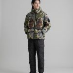 GRIP SWANY × TAION「ダウンジャケット」ブラックカモ¥44,000、ブラック・ダークオリーブ¥39,000