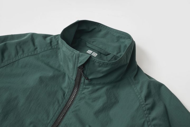 【これぞユニクロ】2万円級の風格で5,990円は驚愕!スタイリストが推す「ウインドプルーフスタンドブルゾン」を絶対買うべき5つの理由