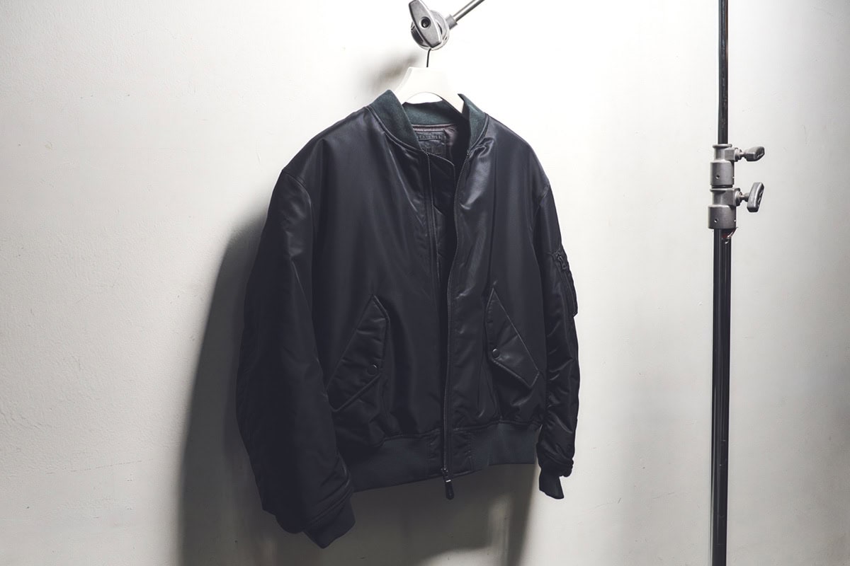 7990円でこの完成度】ユニクロ「MA-1ブルゾン」に編集長がひと目惚れ