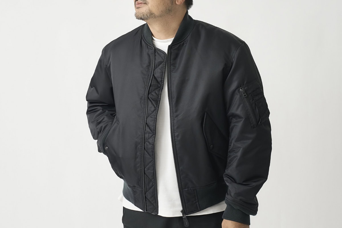 ユニクロ MA-1ブルゾン ¥7,990(税込)