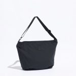 シエラデザインズ「BLACK WIDE SHOULDER BAG」¥7,480/16ℓ/H34×W51×D15㎝
