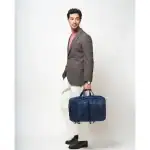 第2位 【カバン大賞1位】肩掛けを省いたブリーフィングの新3WAY