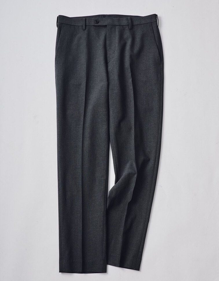 第1位　【ユニクロのこれは買い】広報担当が本気で選んだ“使える名品”ベスト3！感動パンツ・バッグほか