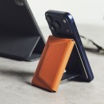 ミニマルライフに最適なMOFTの「多機能カードケース&スタンド」