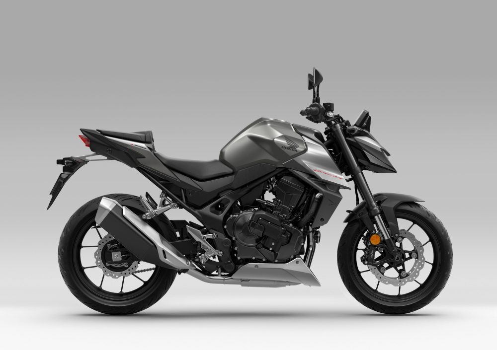 ベースモデルとして有力視されているのが「CB750ホーネット」