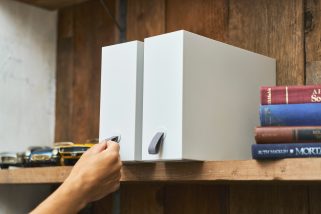 【無印良品】20年愛用のマニアが本気で選んだ「お悩み解決グッズ」BEST5！高い棚の引き出しにくさ、風呂場の“シャンプー詰め替え問題”を一発解決する便利グッズとは？