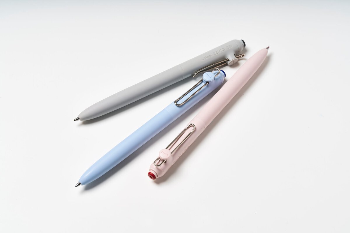 三菱鉛筆 ユニボール ゼント ベーシックモデル0.7㎜