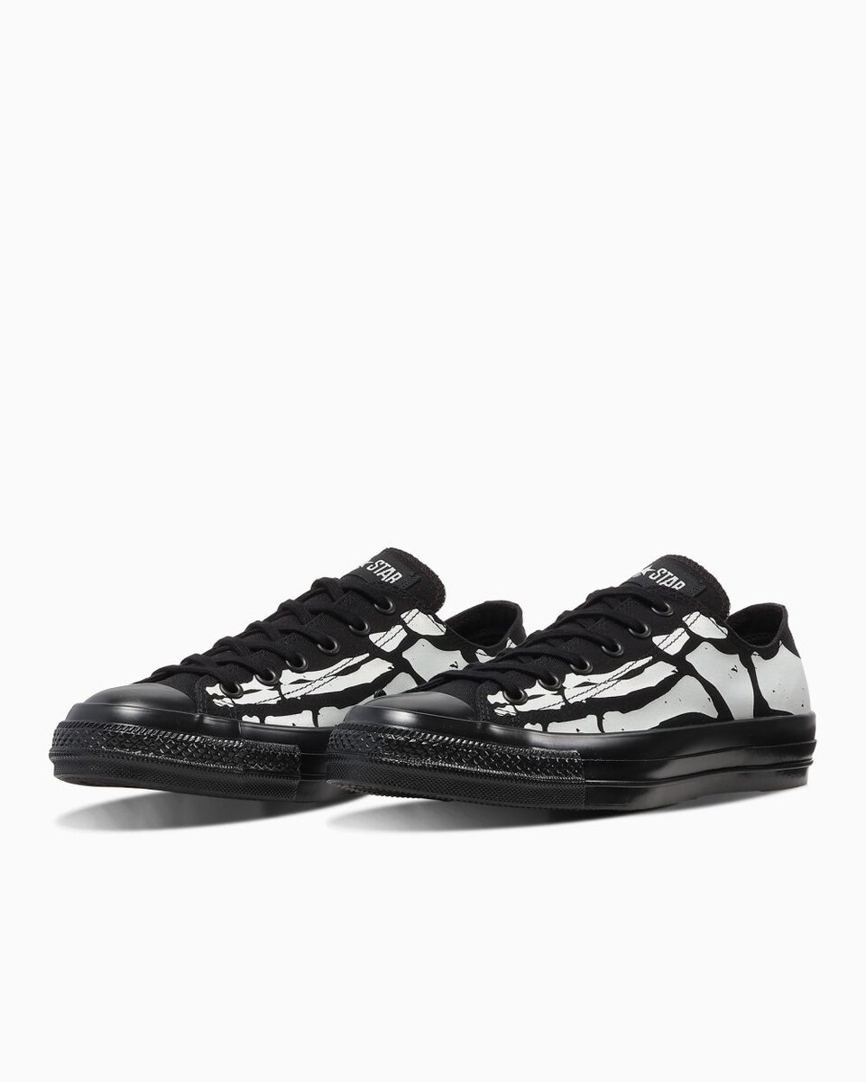 コンバース「オールスター エイジド ボーンプリント OX」¥12,650