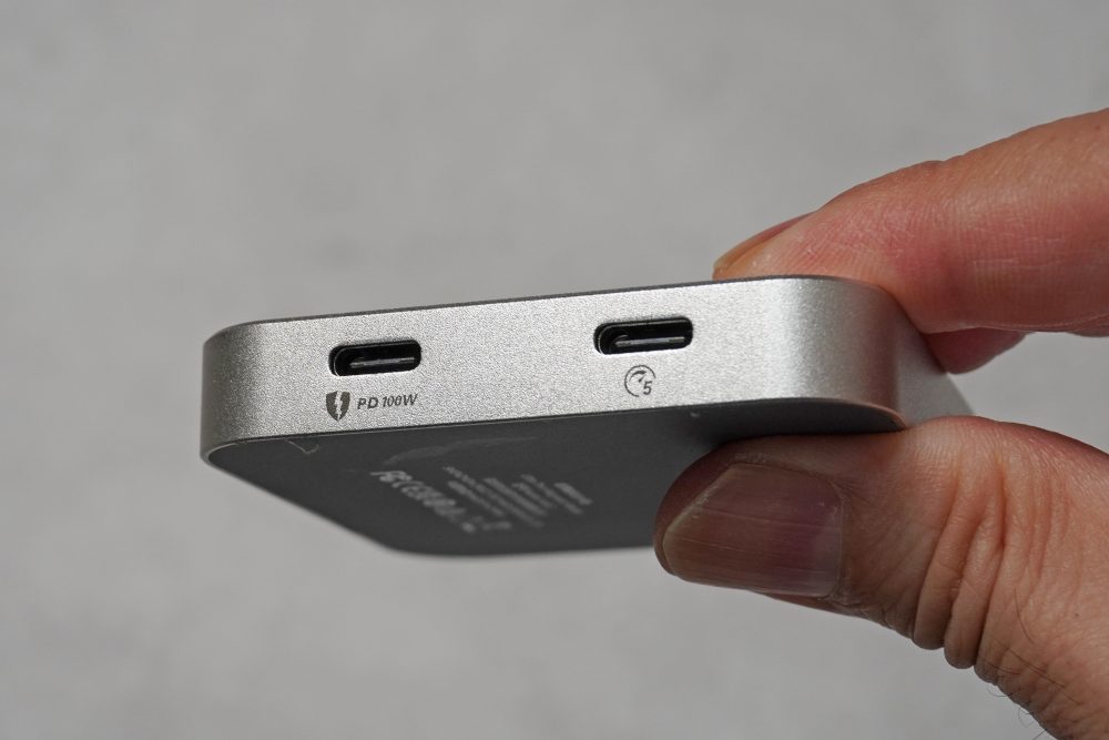 USB-CポートとUSB PDポート