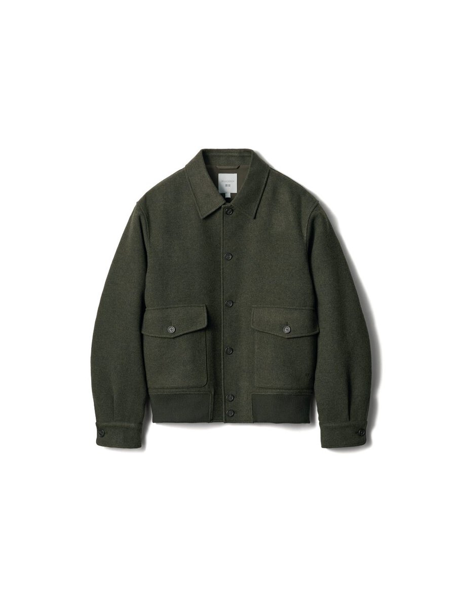 UNIQLO and JW ANDERSON「ショートブルゾン」￥7,990