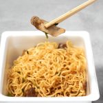 まるか食品 ペヤング一贅沢やきそば 本物の松茸