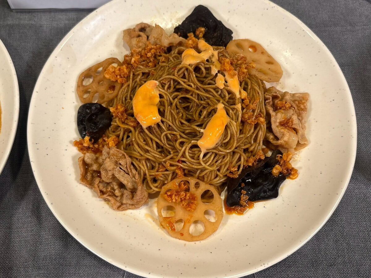 絶望のピリ辛まぜ麺