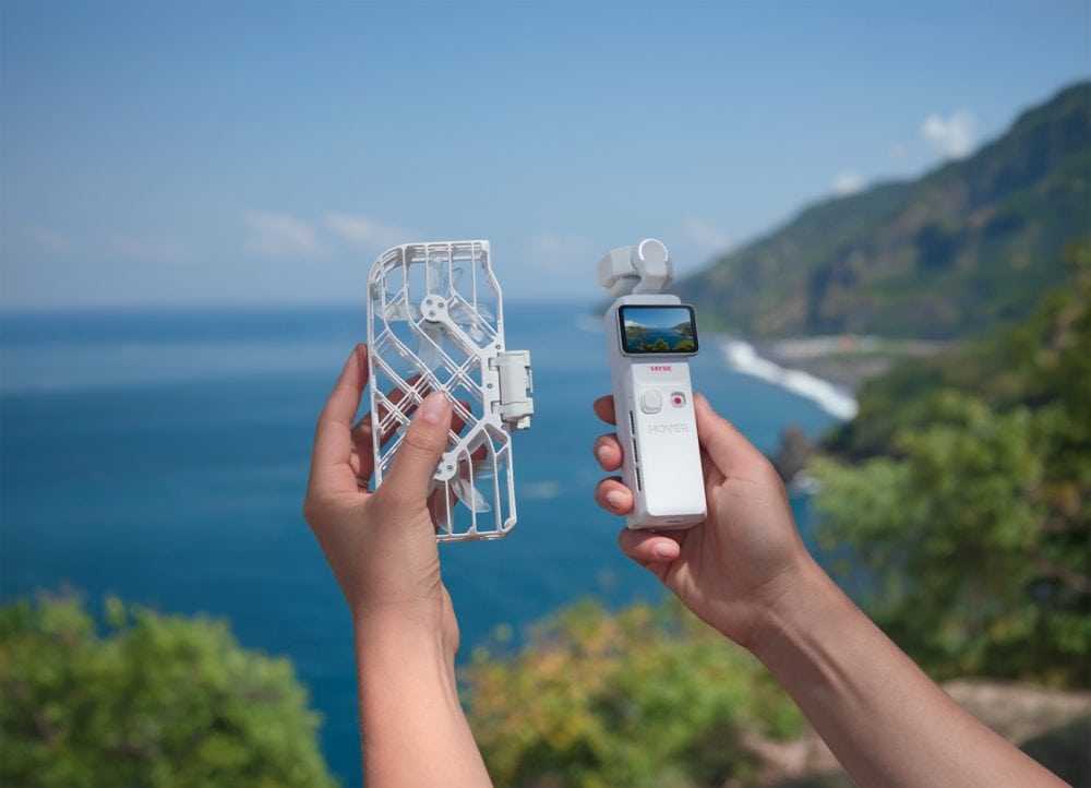 手持ちのカメラが空飛んじゃう!? AI自動追尾でハンズフリー空撮もできる「HOVERAir VERSA」を操縦してきた!