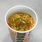 第3位　「このカップ麺、マジでうまかった」残暑に気分爆上げ “パンチ力すごい”ベスト3杯【1位はニンニクと豚の旨味がヤバい満腹必至の一杯】